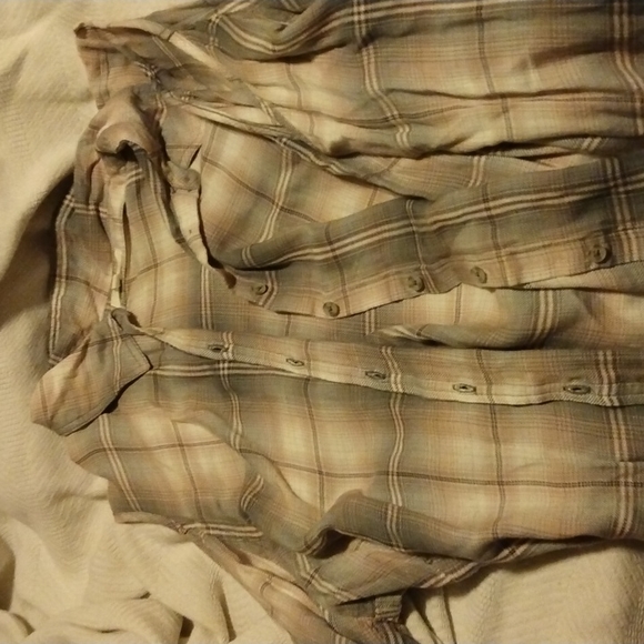 Pink and Grey Button Up off the shoulder on both sides. - Picture 2 of 4